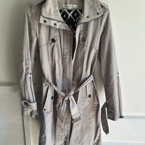 Kenneth Cole Light Gray Trench Coat with Belted Waist